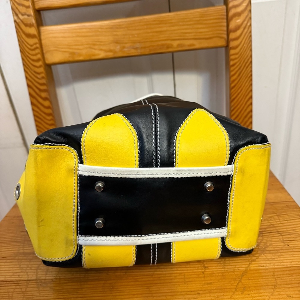 NICOLI made in Italy Black and Yellow Leather Shoulder Bucket Purse Bag - Picture 7 of 9